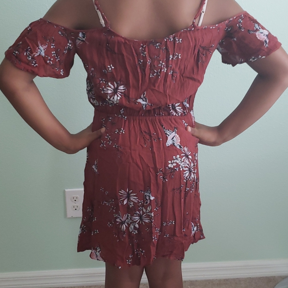 Dress - Picture 2 of 2